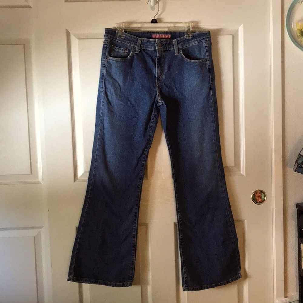 Women’s Low Flare 5/9 Levi’s